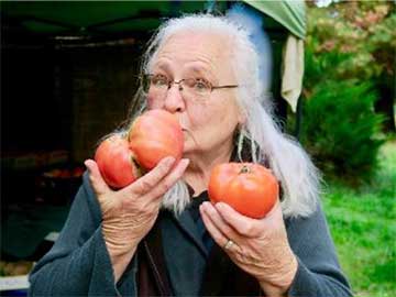 Diane loves tomatoes